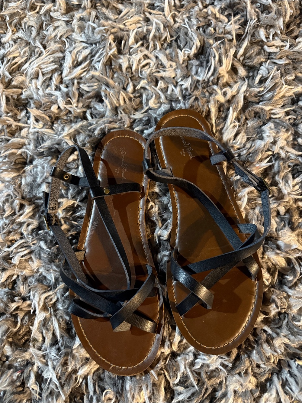Universal Thread Black Strappy Flat Sandals